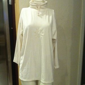 French terry funnel neck pullover
